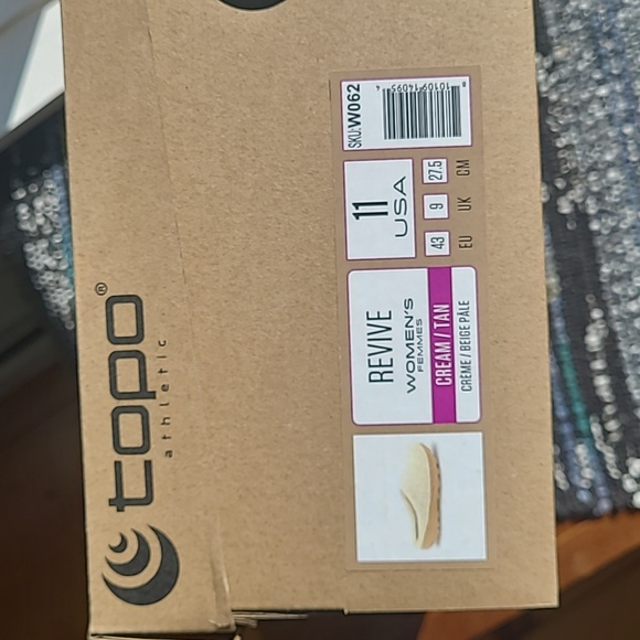 Price Drop!  Topo Revive Shoes Slippers - Picture 5 of 5